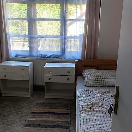 Narodak ,ubytovani *